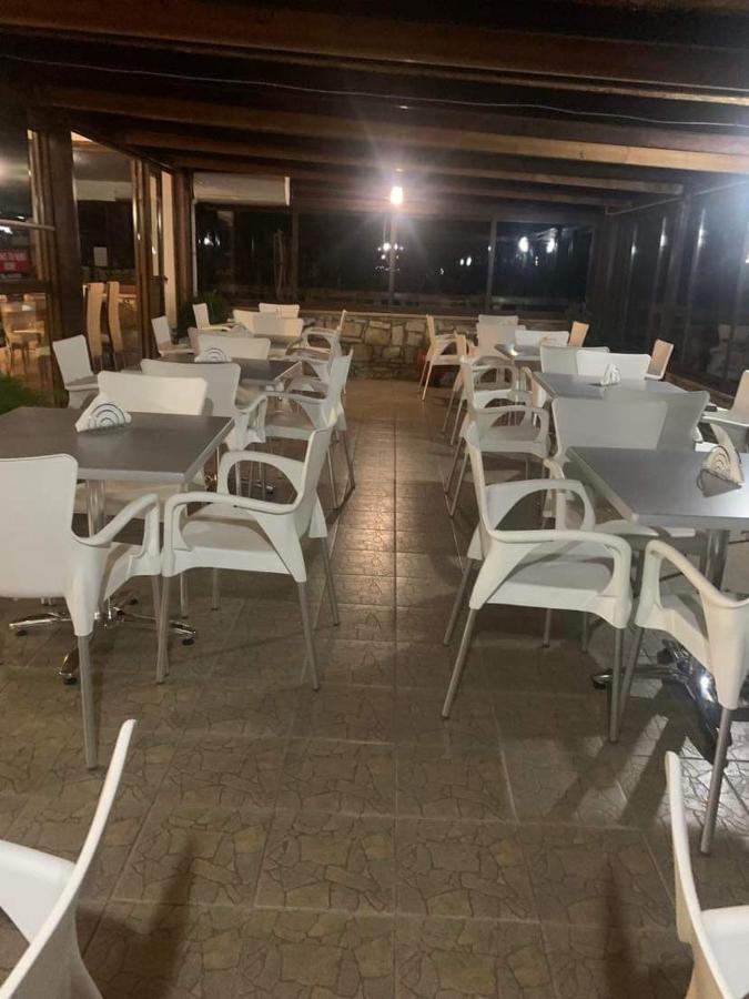Extreme View Cafe And Rooms To Let Prastio  Ngoại thất bức ảnh